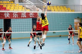 岁月明星校园公益活动走进粤东，彭伟国兄弟深山“带娃记”