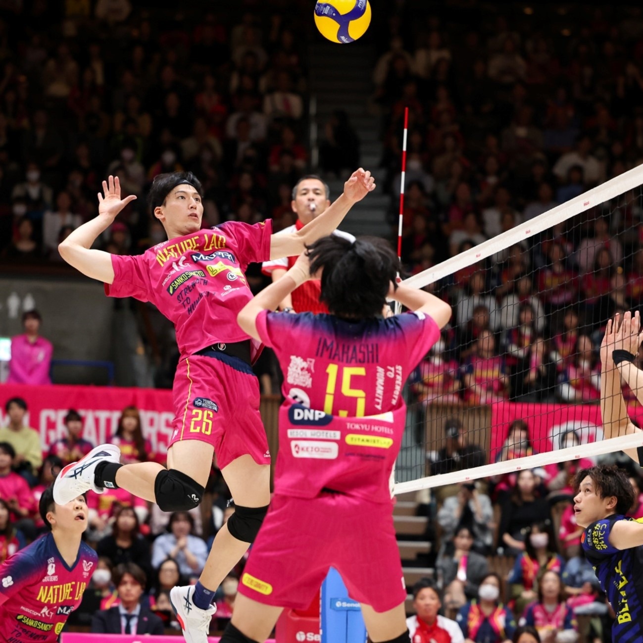 体育博彩小联赛：信息不透明反而风险更高。（体育博彩小联赛：信息不对称加剧风险）